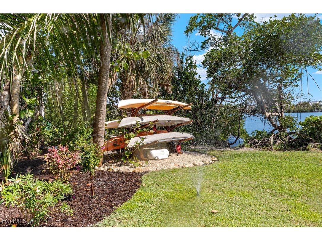 2391 Shop Road Sanibel FL 33957 2025017671 image41