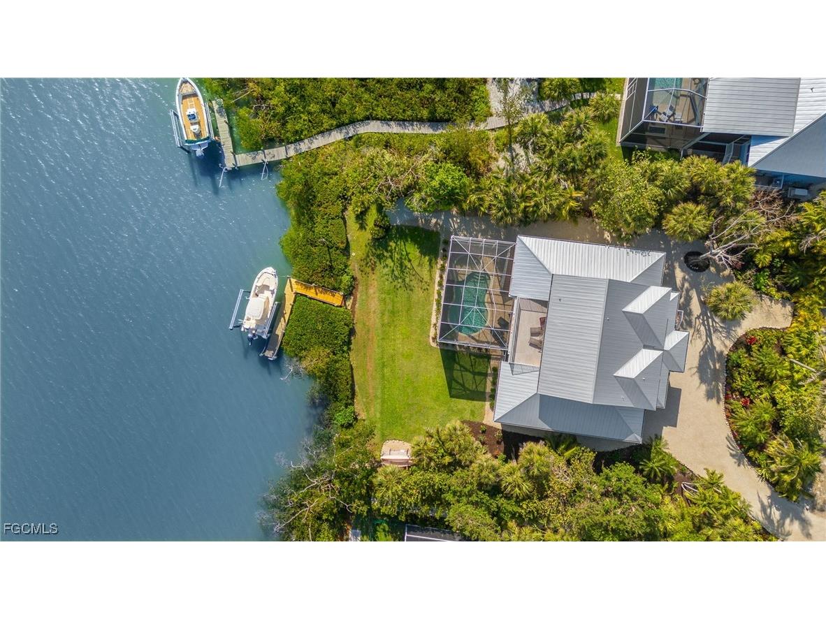 2391 Shop Road Sanibel FL 33957 2025017671 image49