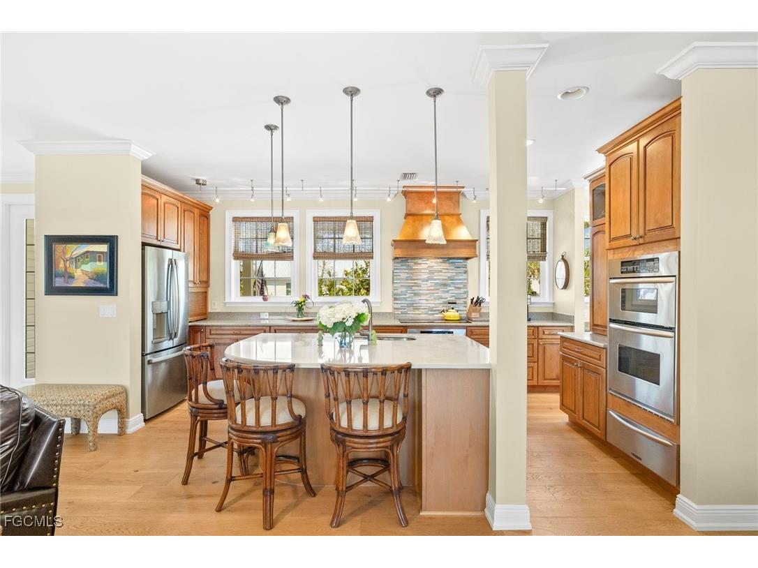 2391 Shop Road Sanibel FL 33957 2025017671 image7