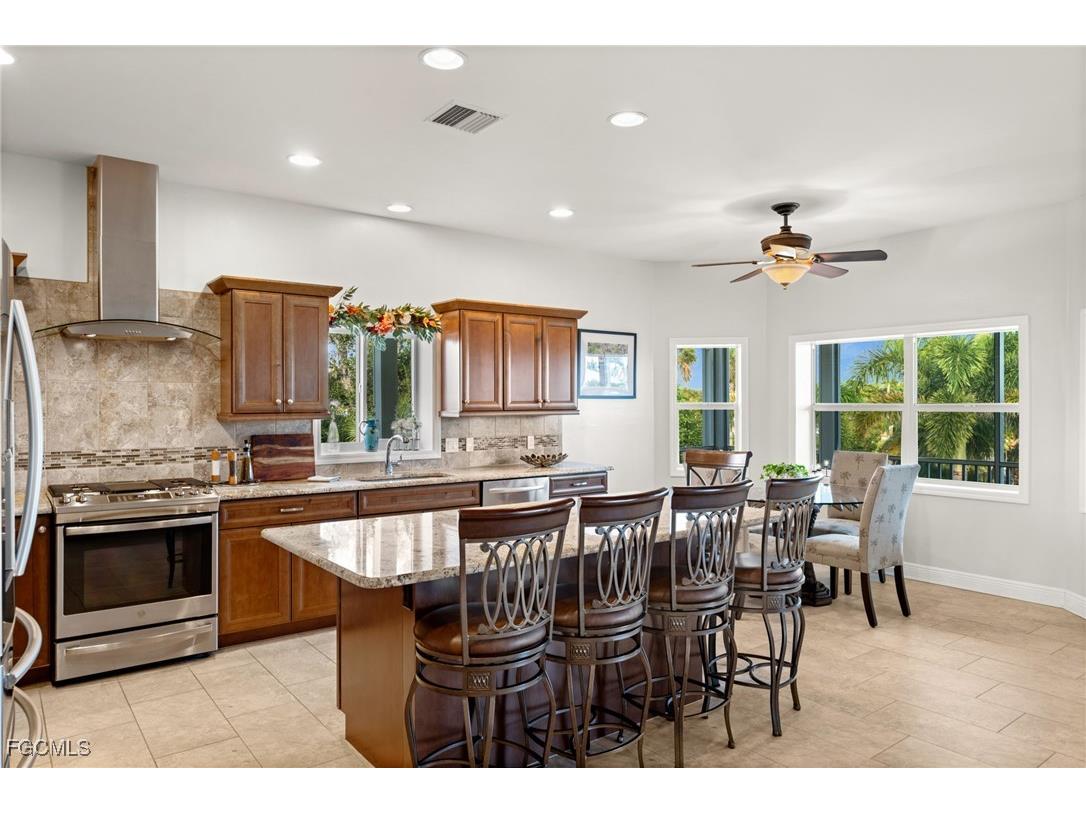 2392 Lemon Street Saint James City FL 33956 2025021102 image12