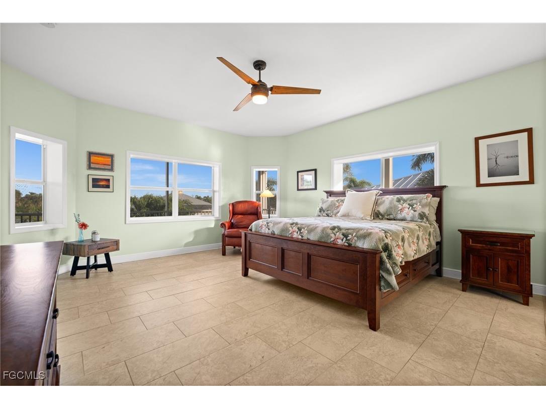 2392 Lemon Street Saint James City FL 33956 2025021102 image18