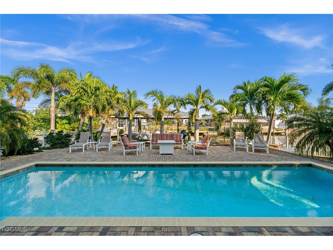 2392 Lemon Street Saint James City FL 33956 2025021102 image27