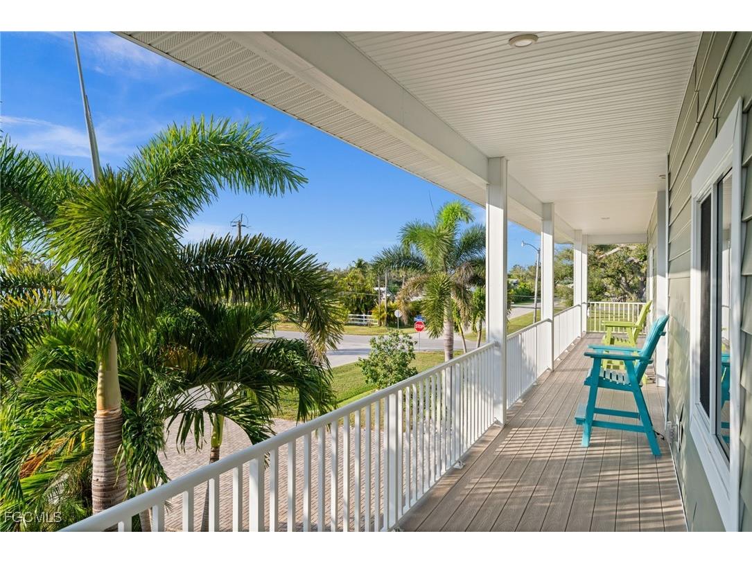 2392 Lemon Street Saint James City FL 33956 2025021102 image28