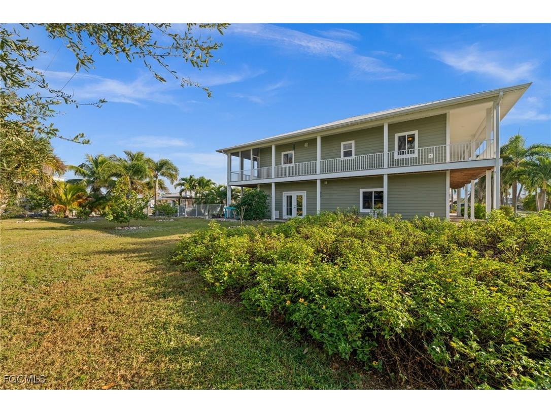 2392 Lemon Street Saint James City FL 33956 2025021102 image47