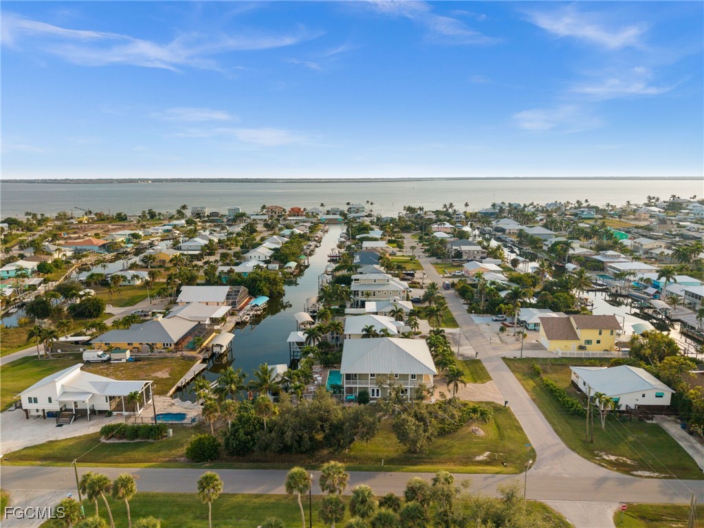 2392 Lemon Street Saint James City FL 33956 2025021102 image48