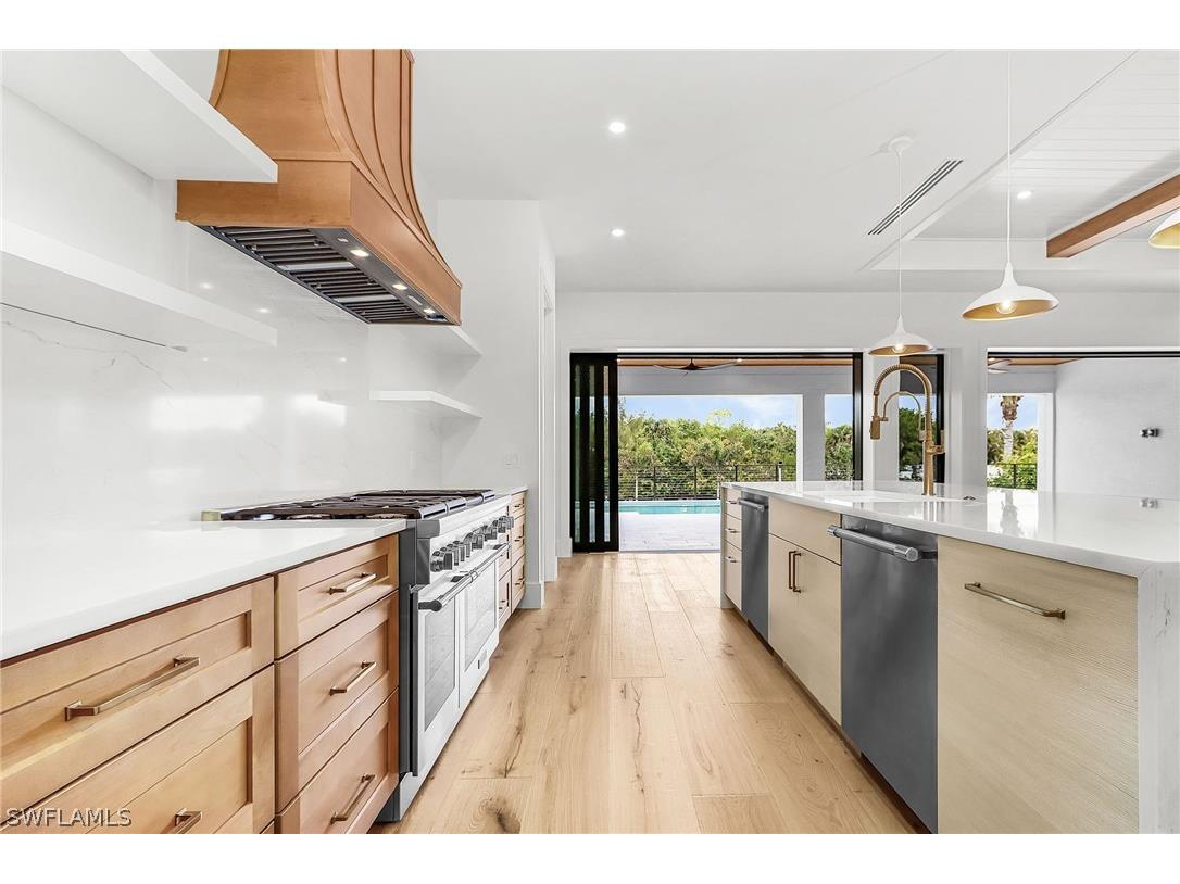 2393 Longboat Drive Naples FL 34104 226008334 image11