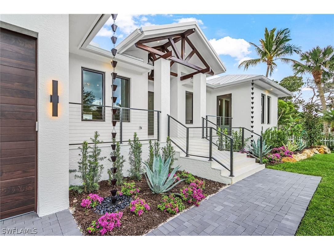 2393 Longboat Drive Naples FL 34104 226008334 image3