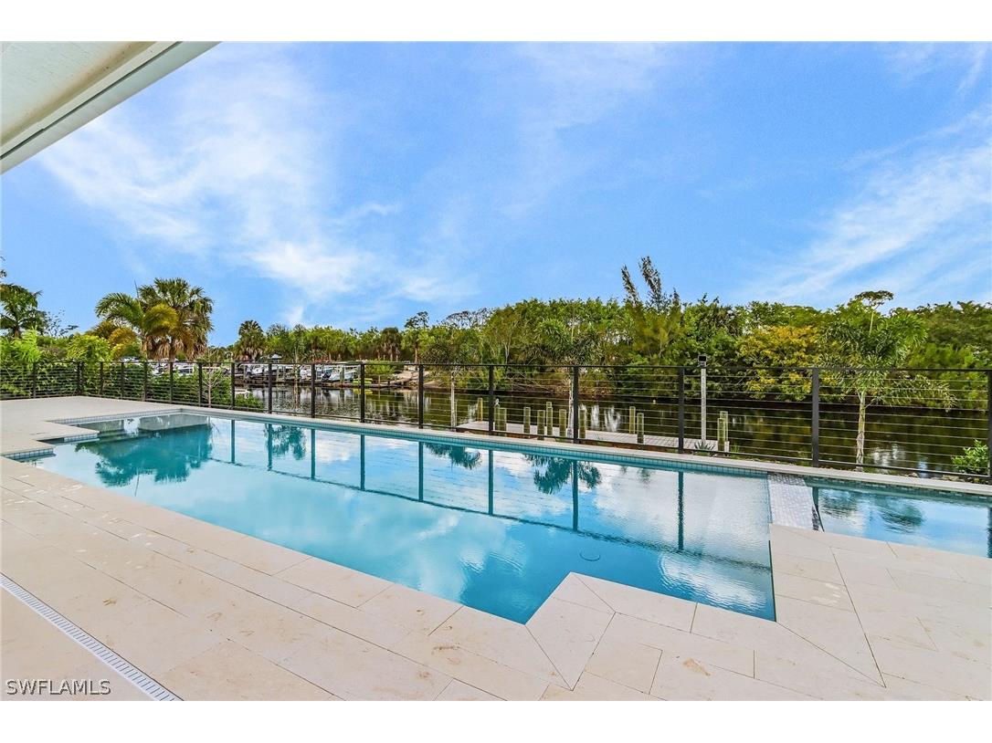 2393 Longboat Drive Naples FL 34104 226008334 image40