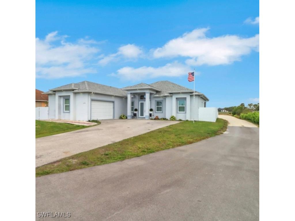 2394 45th Avenue NE Naples FL 34120 225065450 image1