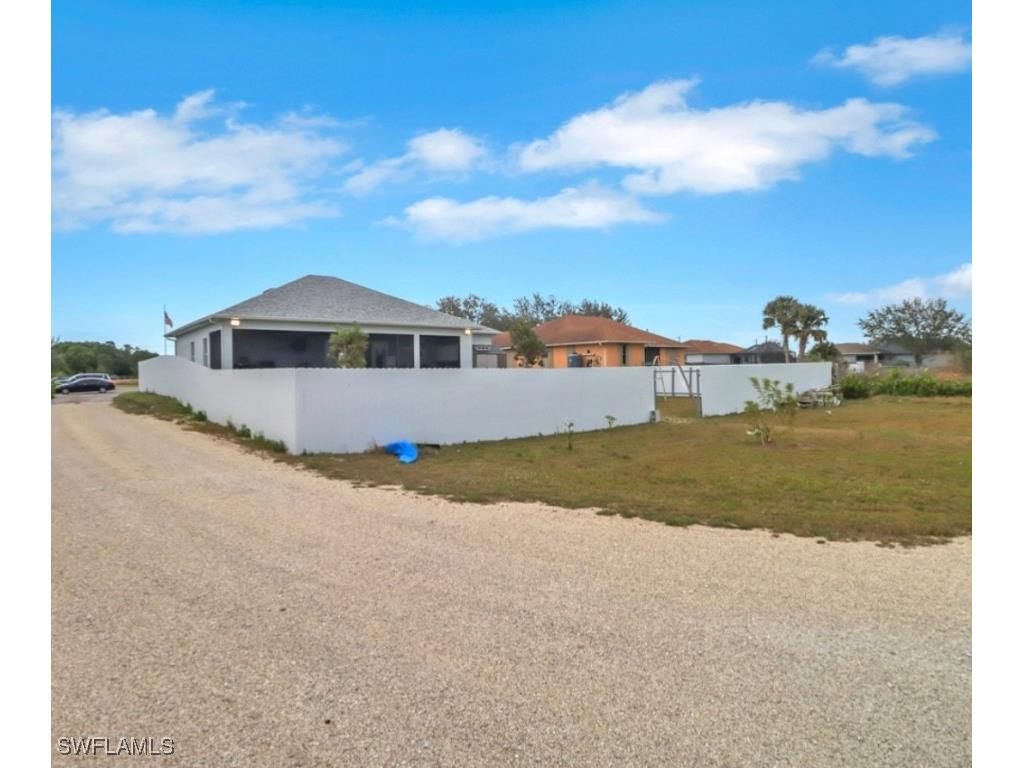 2394 45th Avenue NE Naples FL 34120 225065450 image2