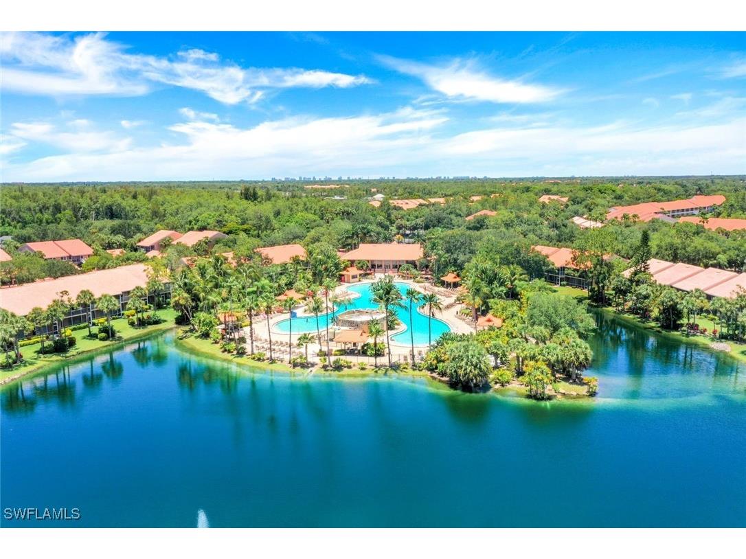 2395 Bayou Lane #7 Naples FL 34112 224081481 image1