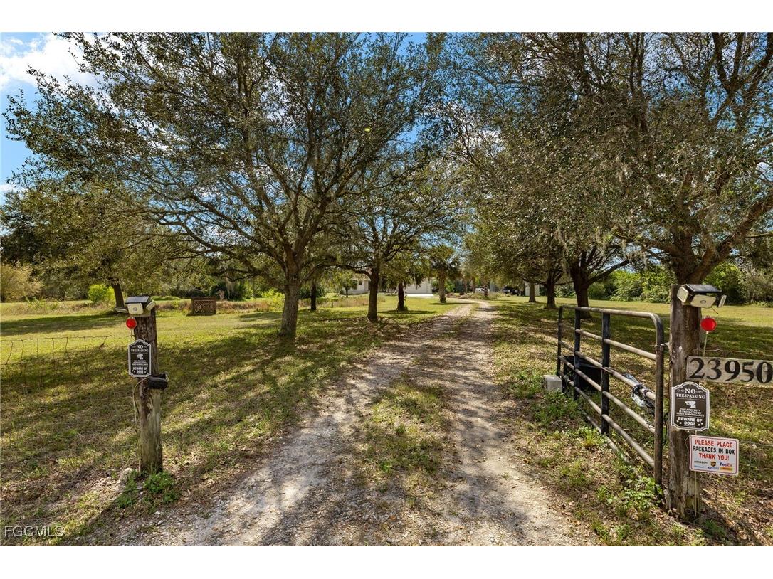 23950 Linda Lee Way Fort Myers FL 33913 2025004855 image22