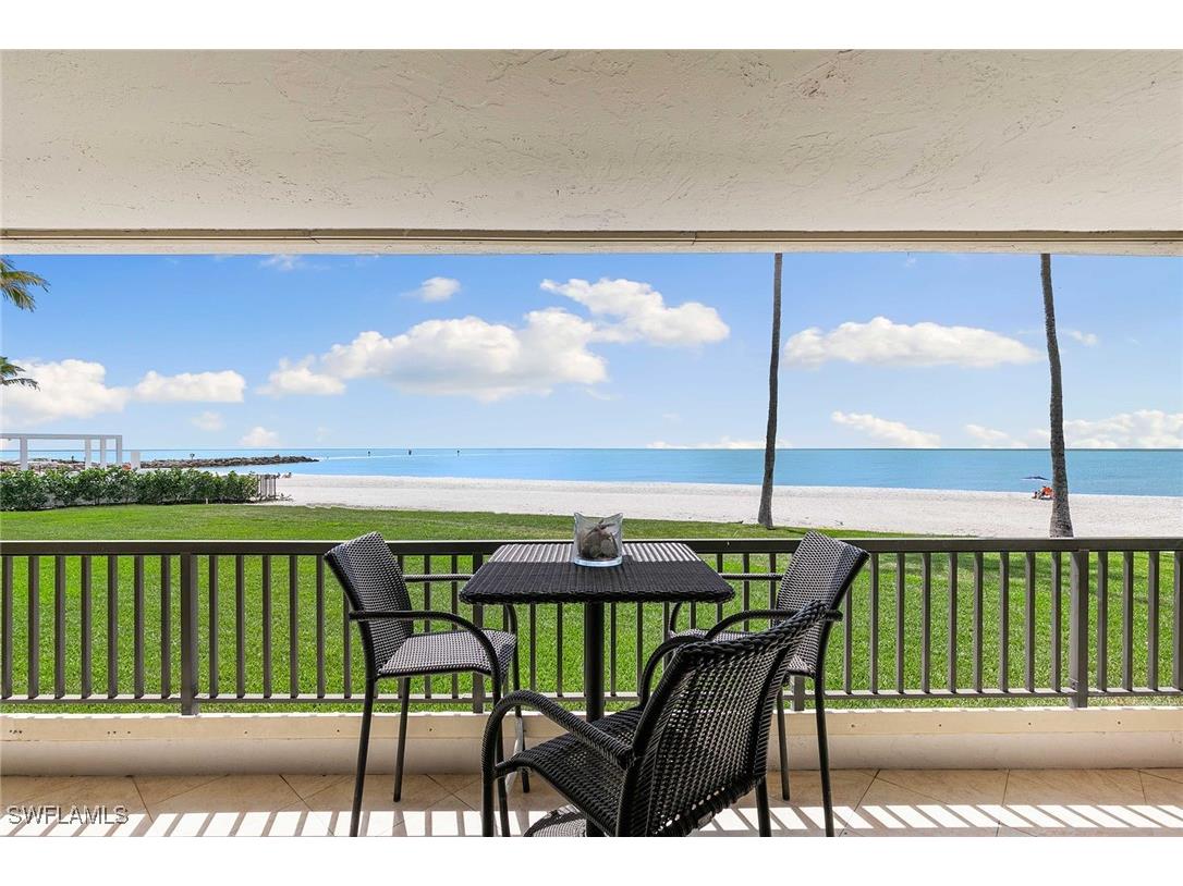 2398 Gulf Shore Boulevard N #101 Naples FL 34103 225035683 image1