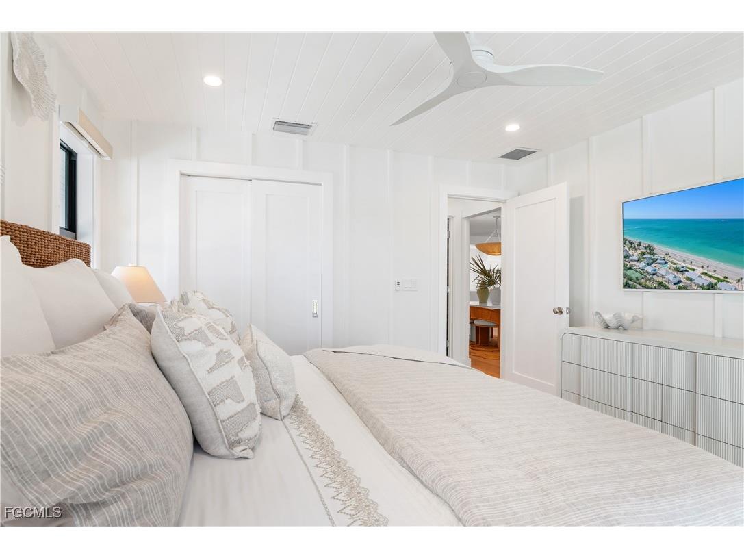 24 Beach Homes Captiva FL 33924 2025017647 image21