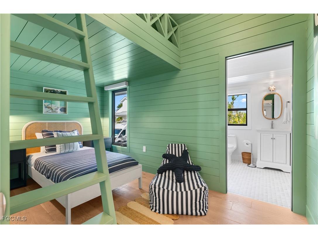 24 Beach Homes Captiva FL 33924 2025017647 image28