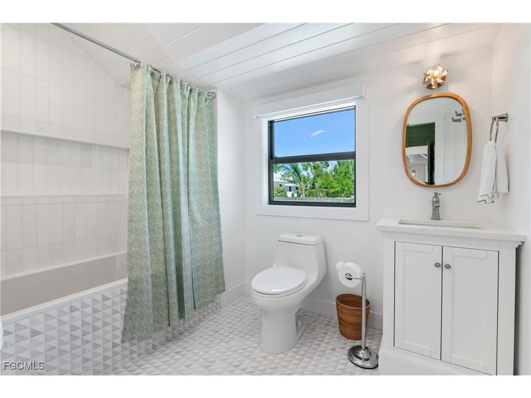 24 Beach Homes Captiva FL 33924 2025017647 image30