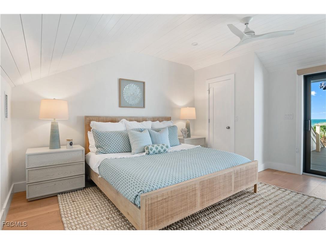 24 Beach Homes Captiva FL 33924 2025017647 image33