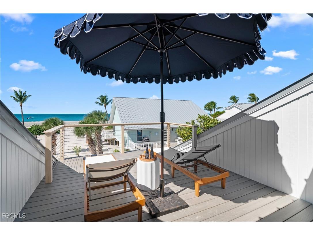 24 Beach Homes Captiva FL 33924 2025017647 image5