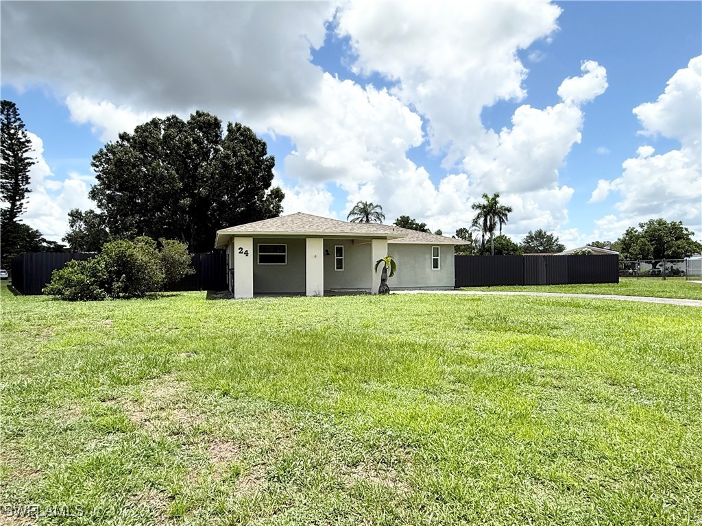 24 Charwood Circle Lehigh Acres FL 33936 225058611 image1