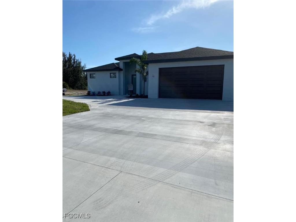 24 Chiquita Boulevard S Cape Coral FL 33991 2025023052 image1