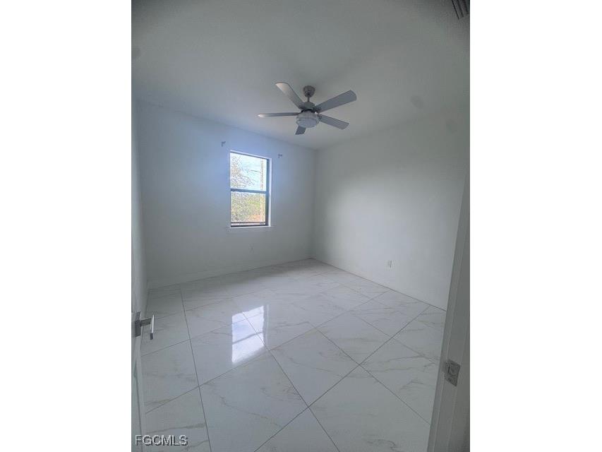 24 Chiquita Boulevard S Cape Coral FL 33991 2025023052 image12