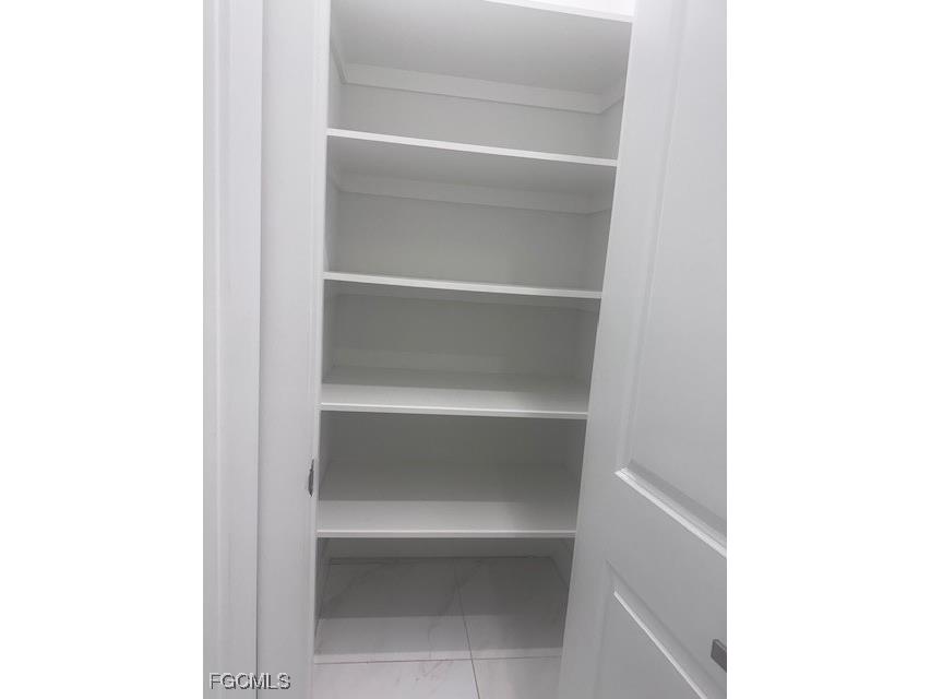 24 Chiquita Boulevard S Cape Coral FL 33991 2025023052 image19