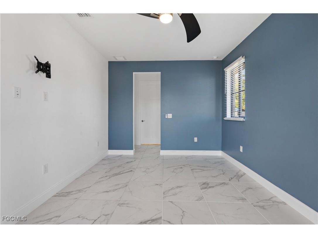 24 Crestwood Circle S Lehigh Acres FL 33936 2025026253 image14