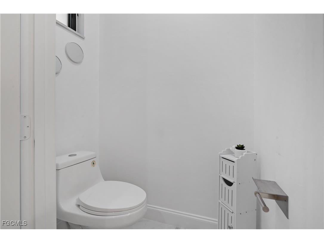 24 Crestwood Circle S Lehigh Acres FL 33936 2025026253 image17