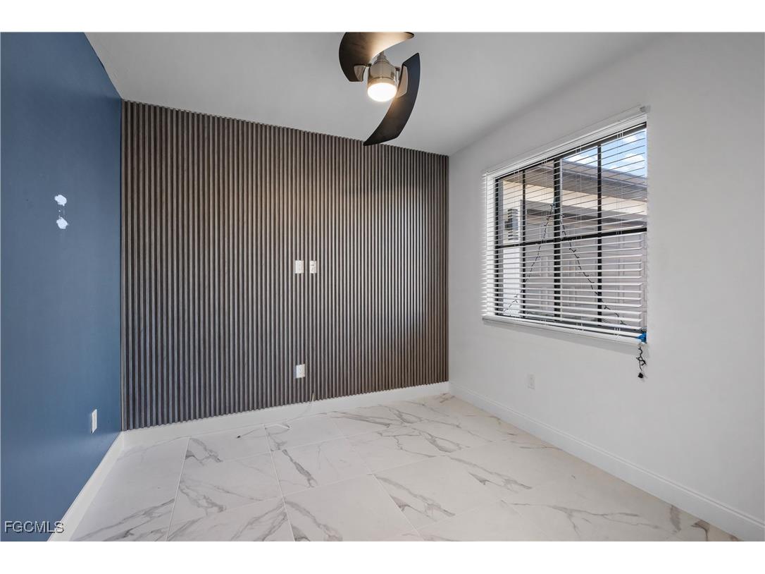 24 Crestwood Circle S Lehigh Acres FL 33936 2025026253 image5