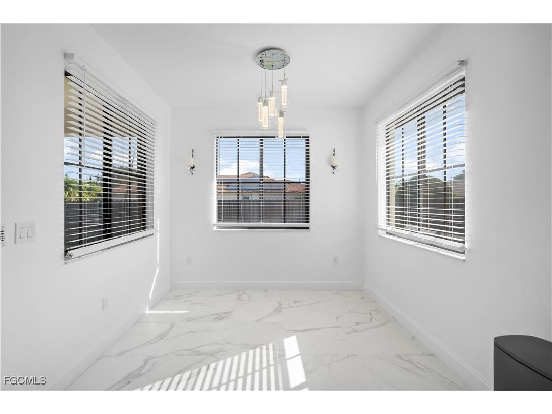 24 Crestwood Circle S Lehigh Acres FL 33936 2025026253 image9