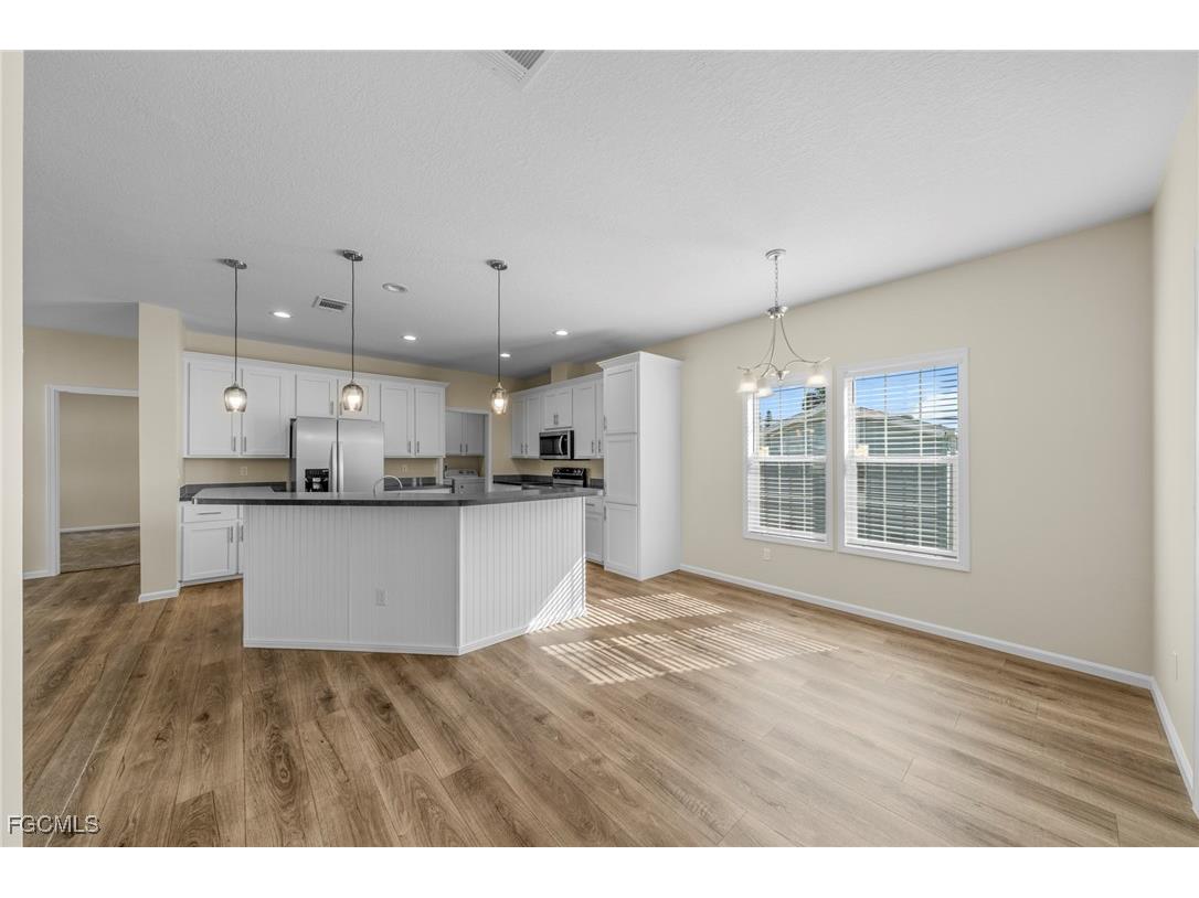 24 Red Poinciana Drive Fort Myers FL 33908 2025012310 image10