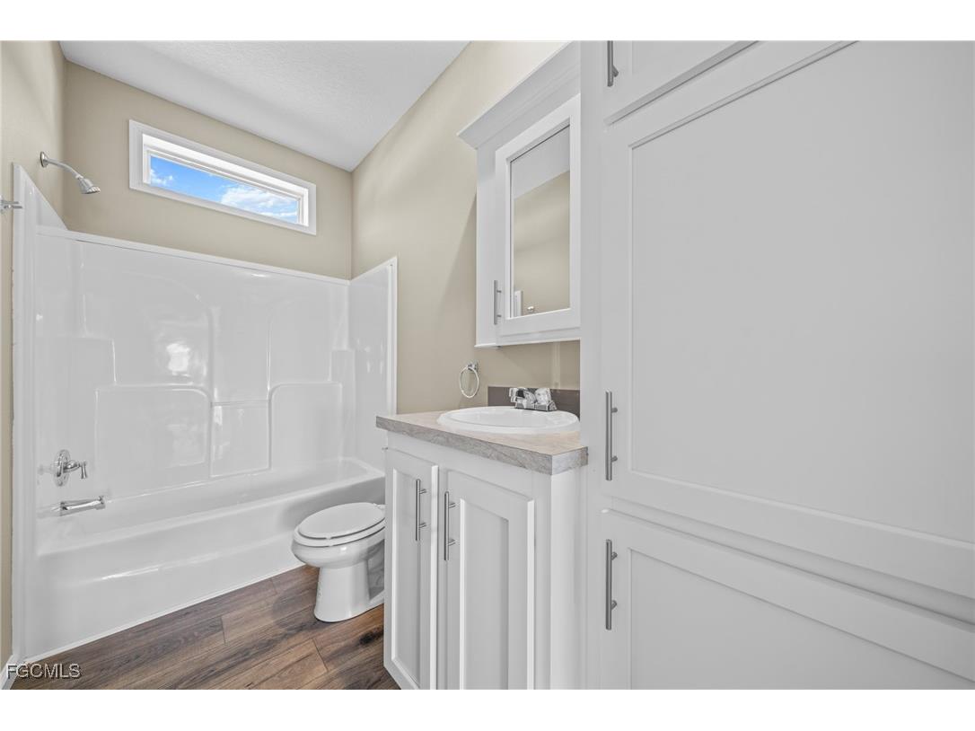 24 Red Poinciana Drive Fort Myers FL 33908 2025012310 image31