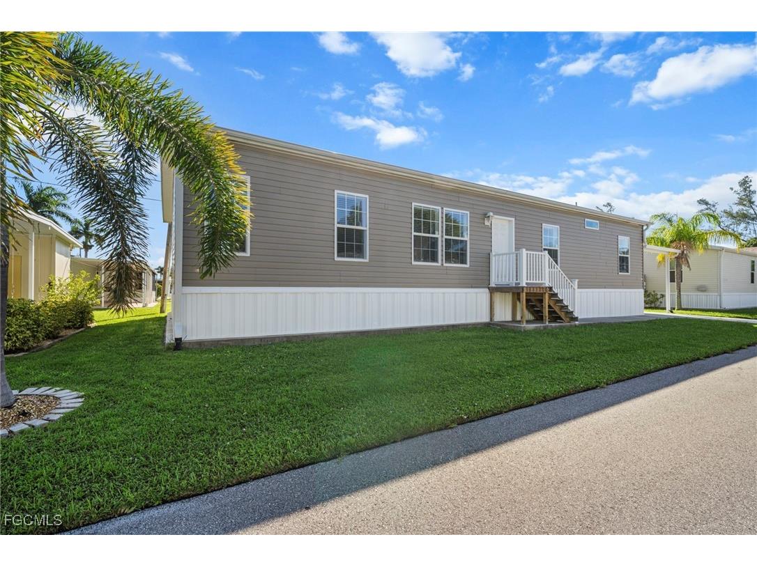 24 Red Poinciana Drive Fort Myers FL 33908 2025012310 image34