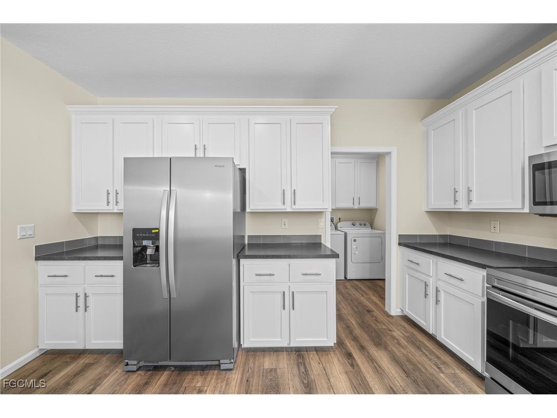 24 Red Poinciana Drive Fort Myers FL 33908 2025012310 image8