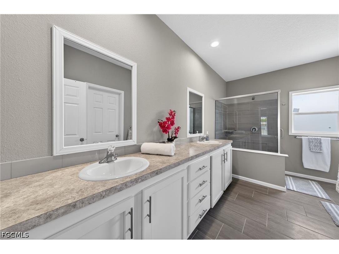 24 Red Poinciana Drive Fort Myers FL 33908 2026015535 image21