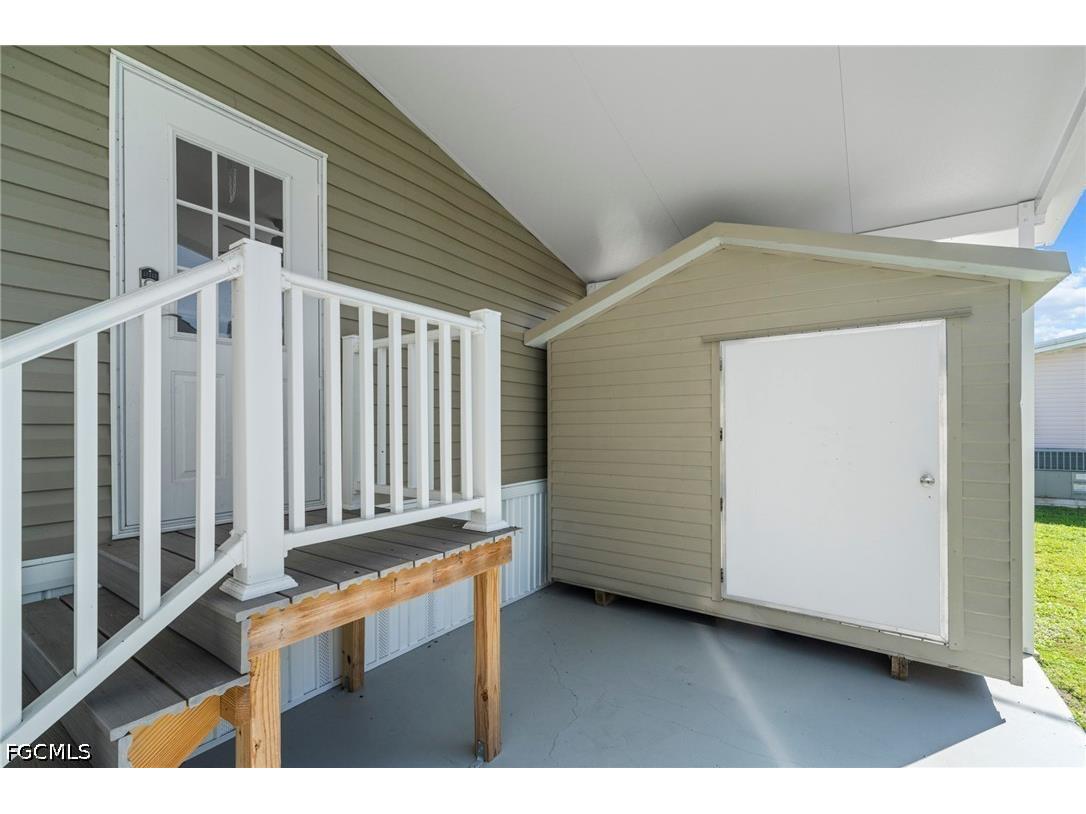 24 Red Poinciana Drive Fort Myers FL 33908 2026015535 image28