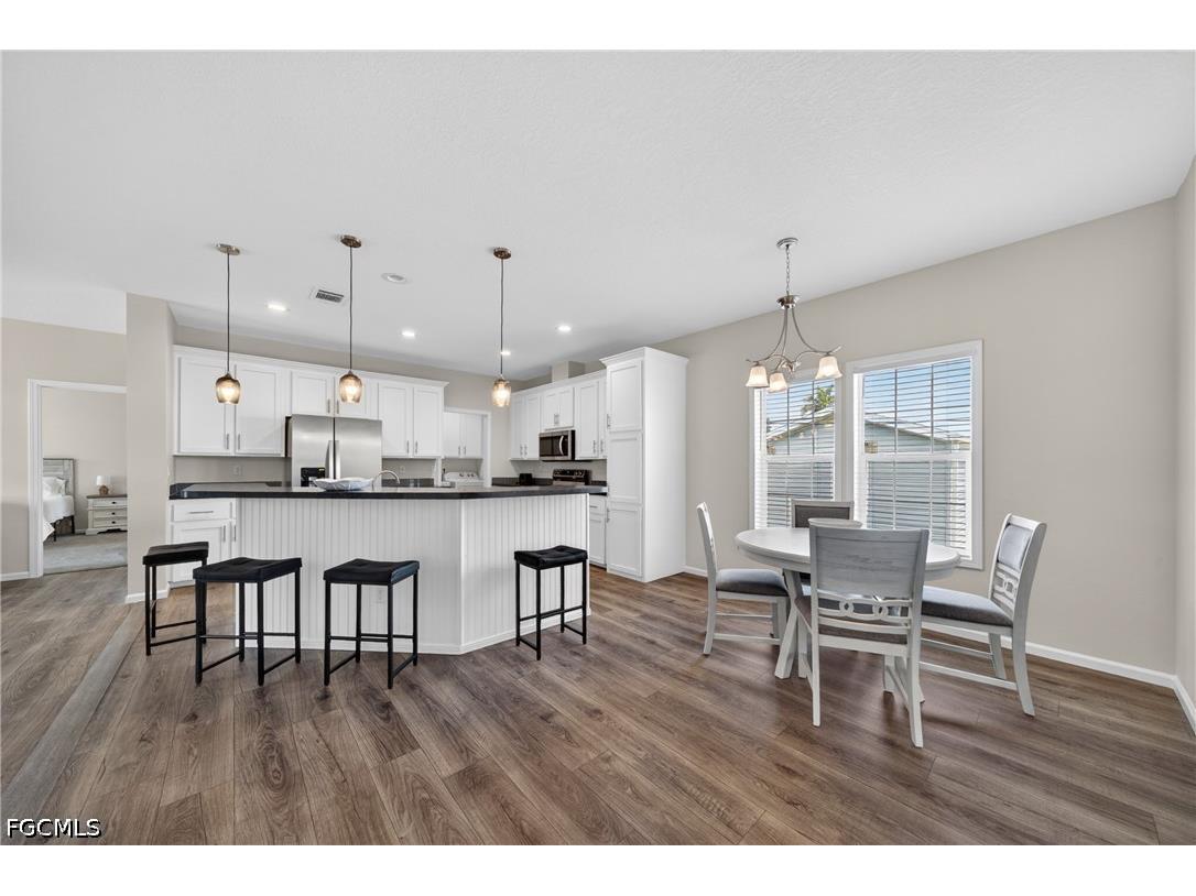 24 Red Poinciana Drive Fort Myers FL 33908 2026015535 image3