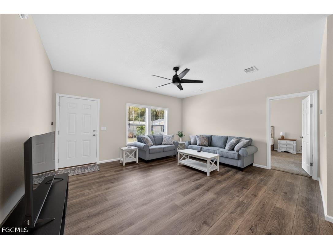 24 Red Poinciana Drive Fort Myers FL 33908 2026015535 image4