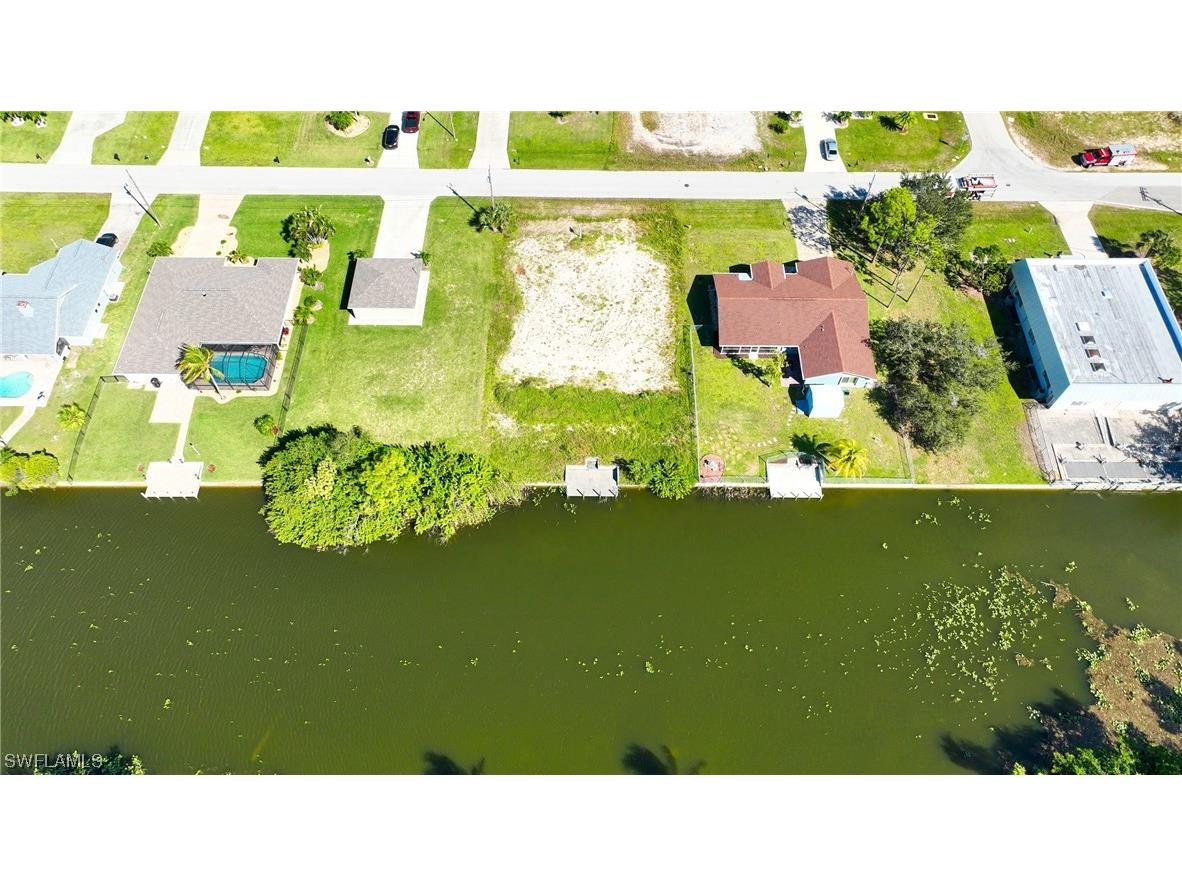 24 SW 20th Street Cape Coral FL 33991 223077600 image1
