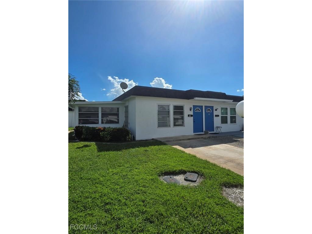 24 Temple Court Lehigh Acres FL 33936 2025014933 image1