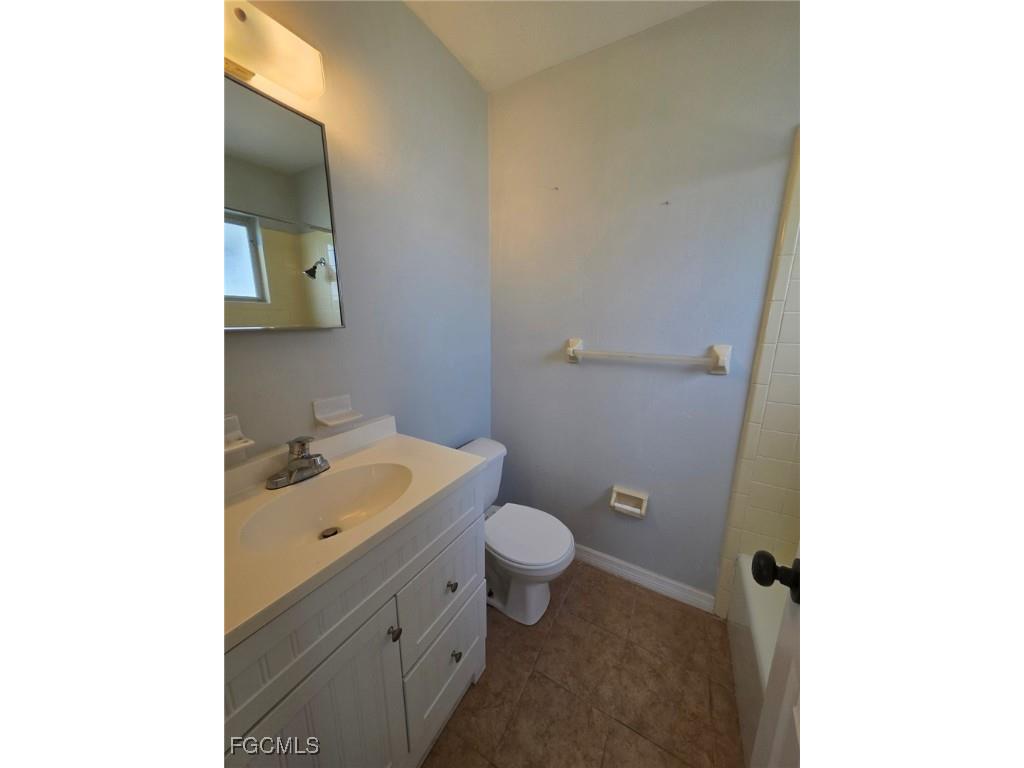 24 Temple Court Lehigh Acres FL 33936 2025014933 image10