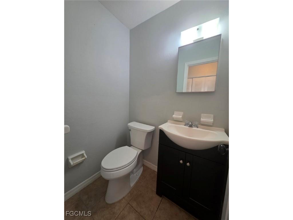 24 Temple Court Lehigh Acres FL 33936 2025014933 image7