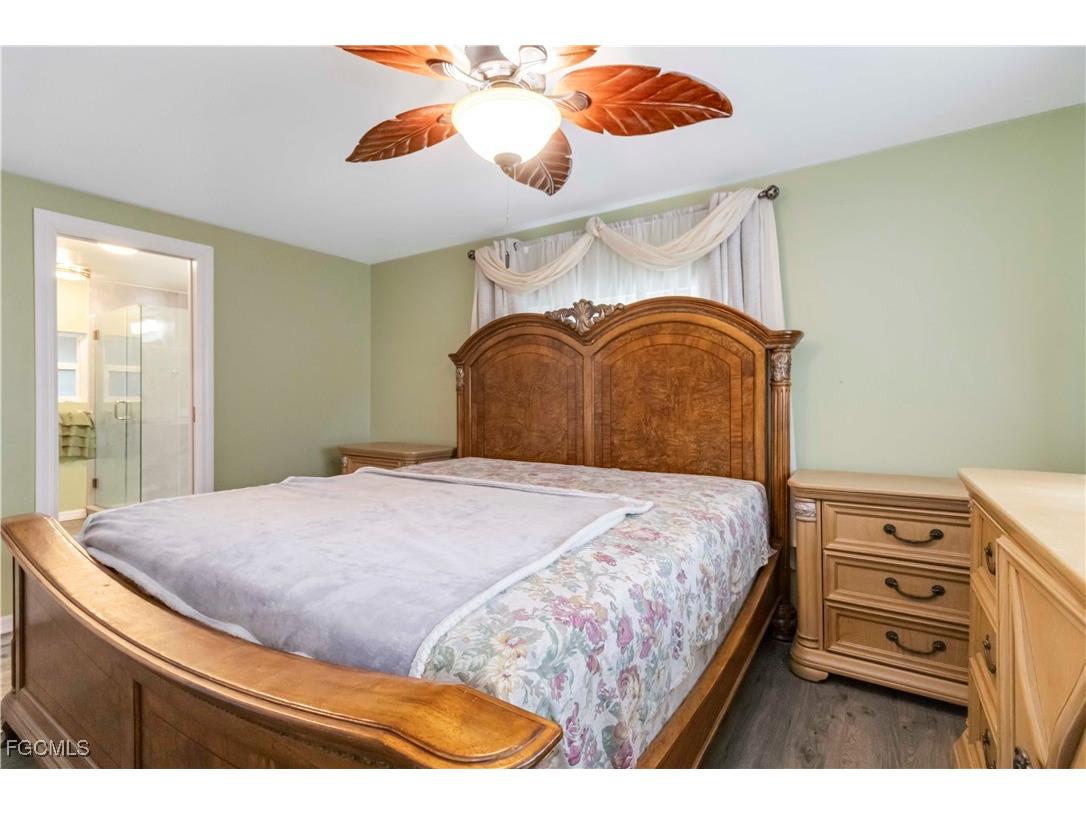 24 Williamsburg Way Fort Myers FL 33908 2025002419 image19