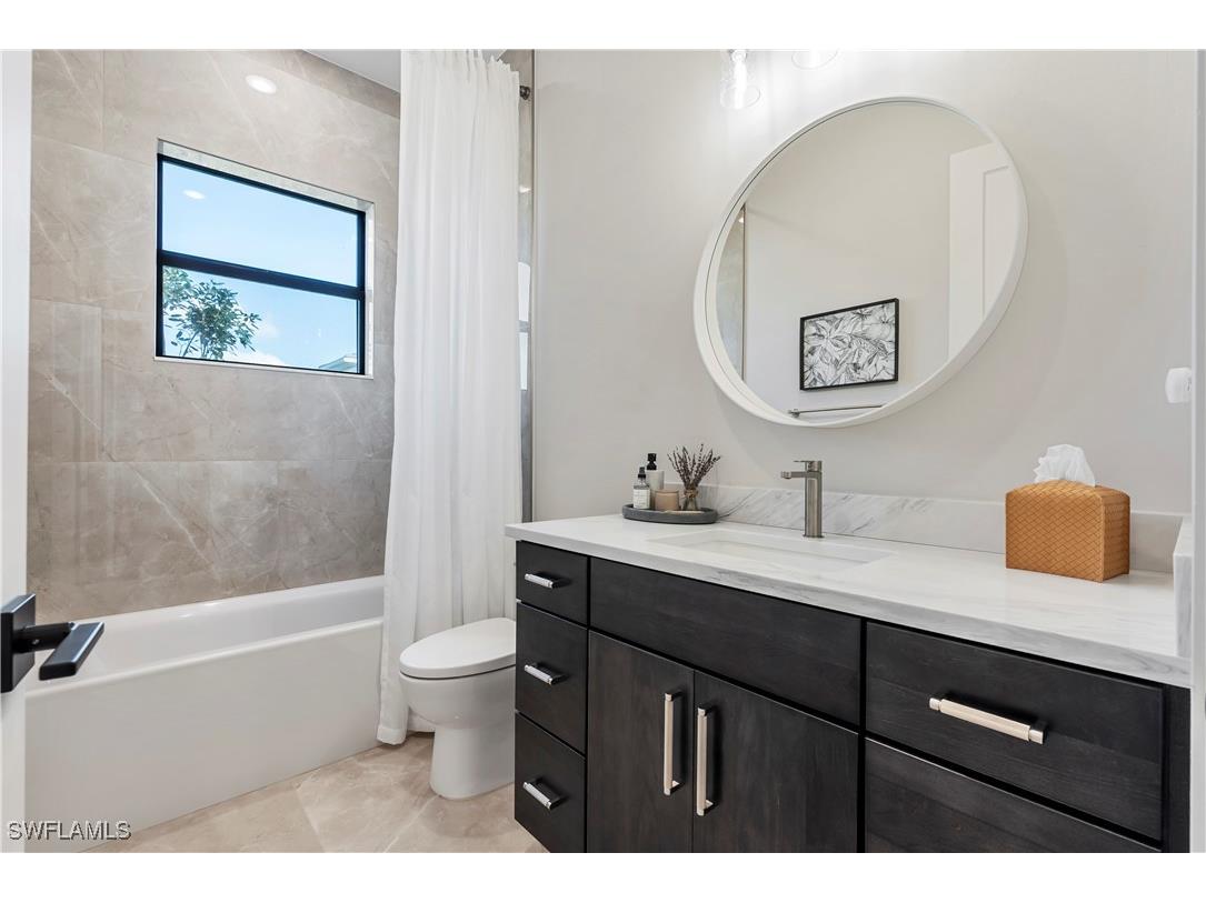 240 Allamanda Way Naples FL 34114 225056253 image29