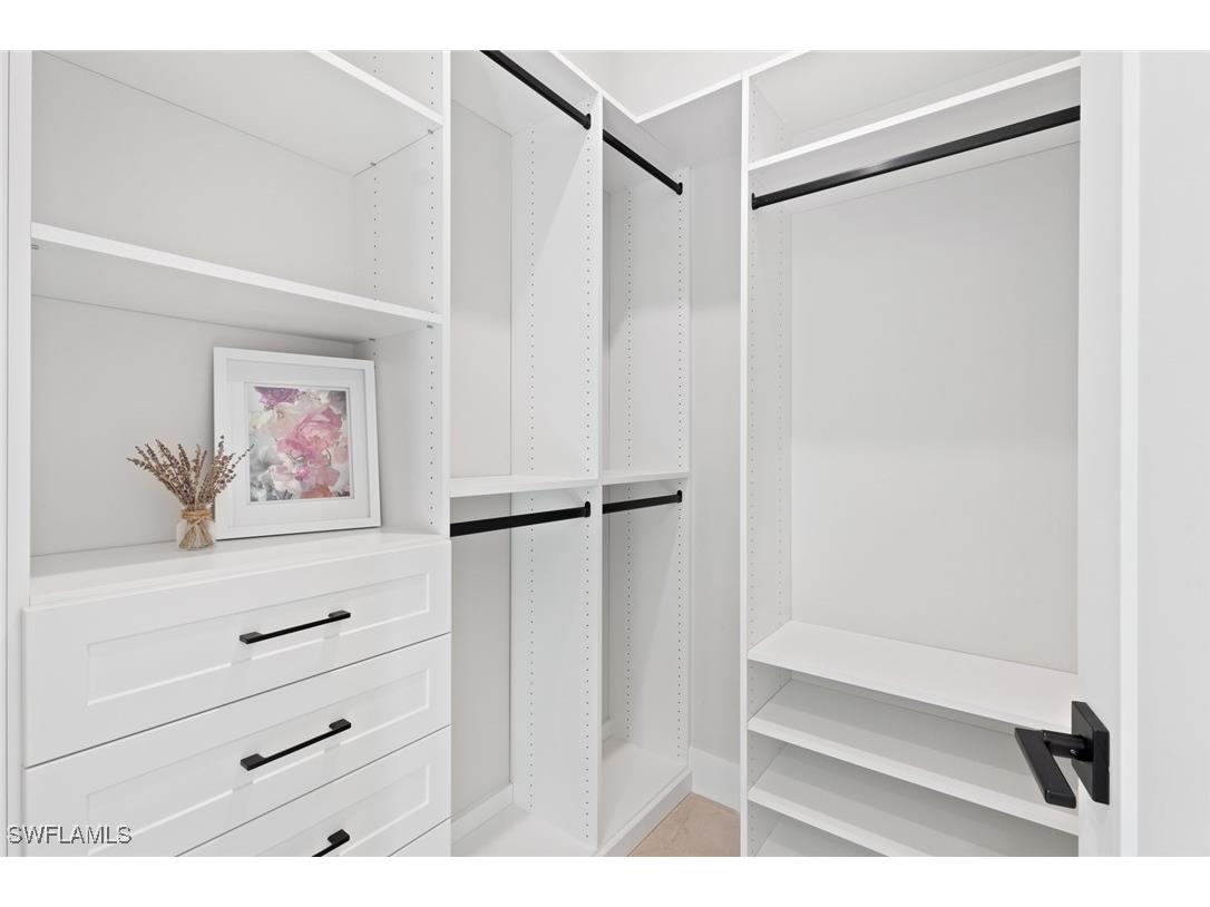 240 Allamanda Way Naples FL 34114 225056253 image33