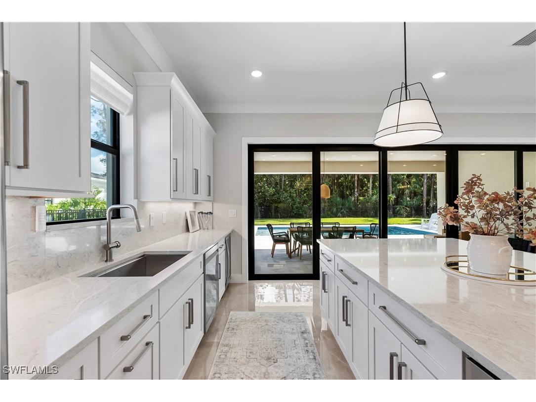 240 Allamanda Way Naples FL 34114 225056253 image4