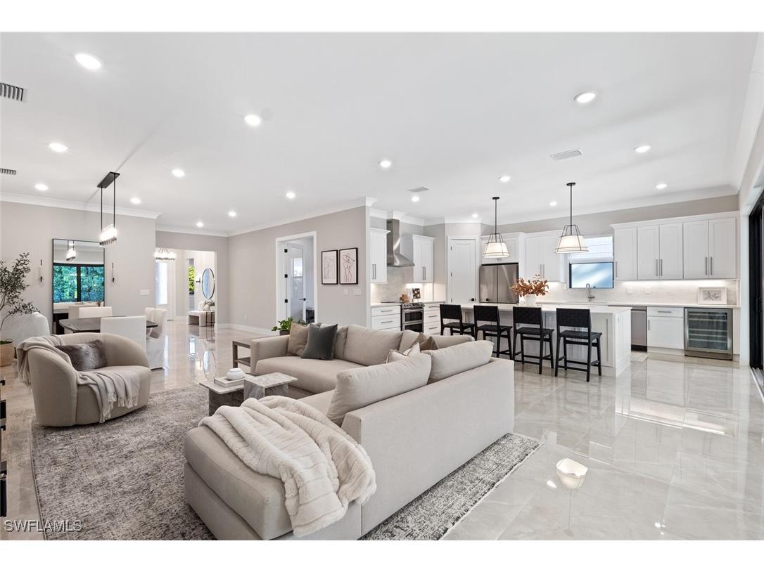 240 Allamanda Way Naples FL 34114 225056253 image8