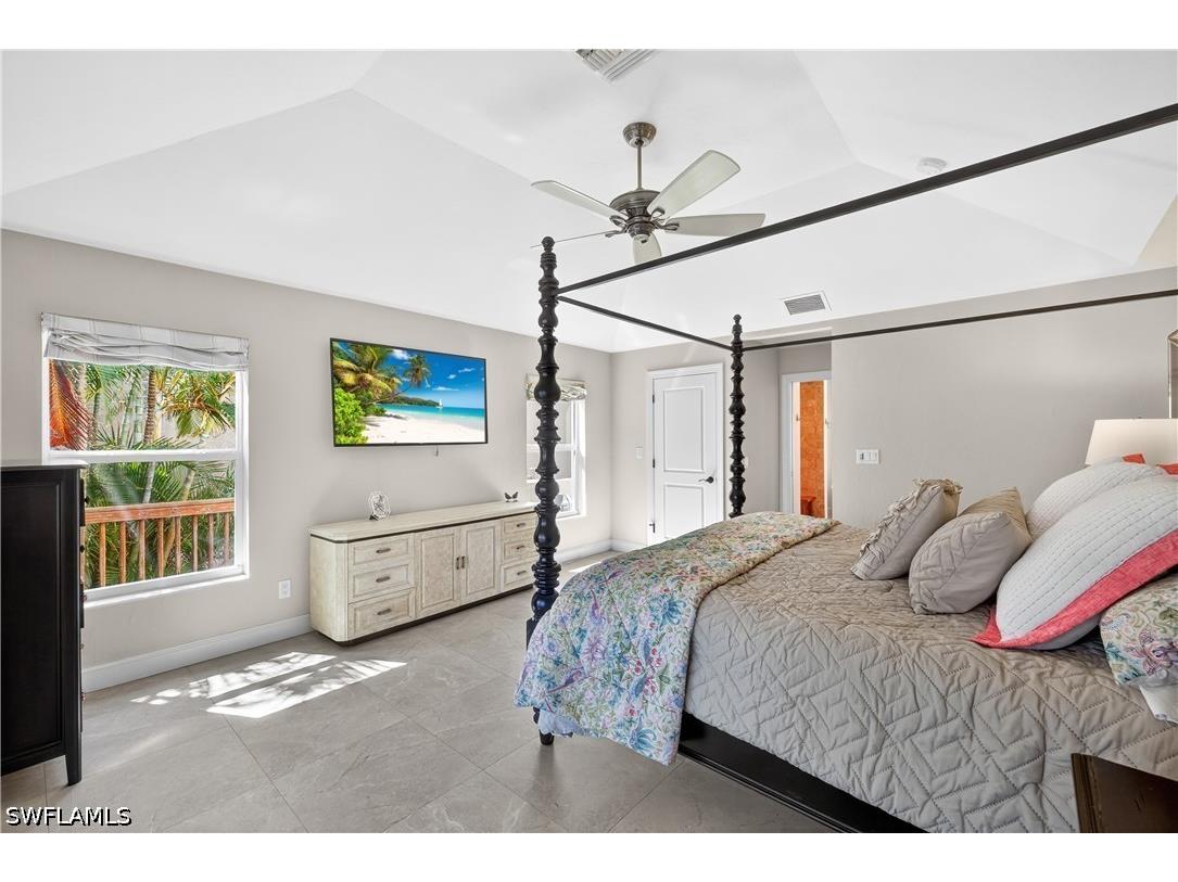 240 Channel Drive Naples FL 34108 226023119 image16