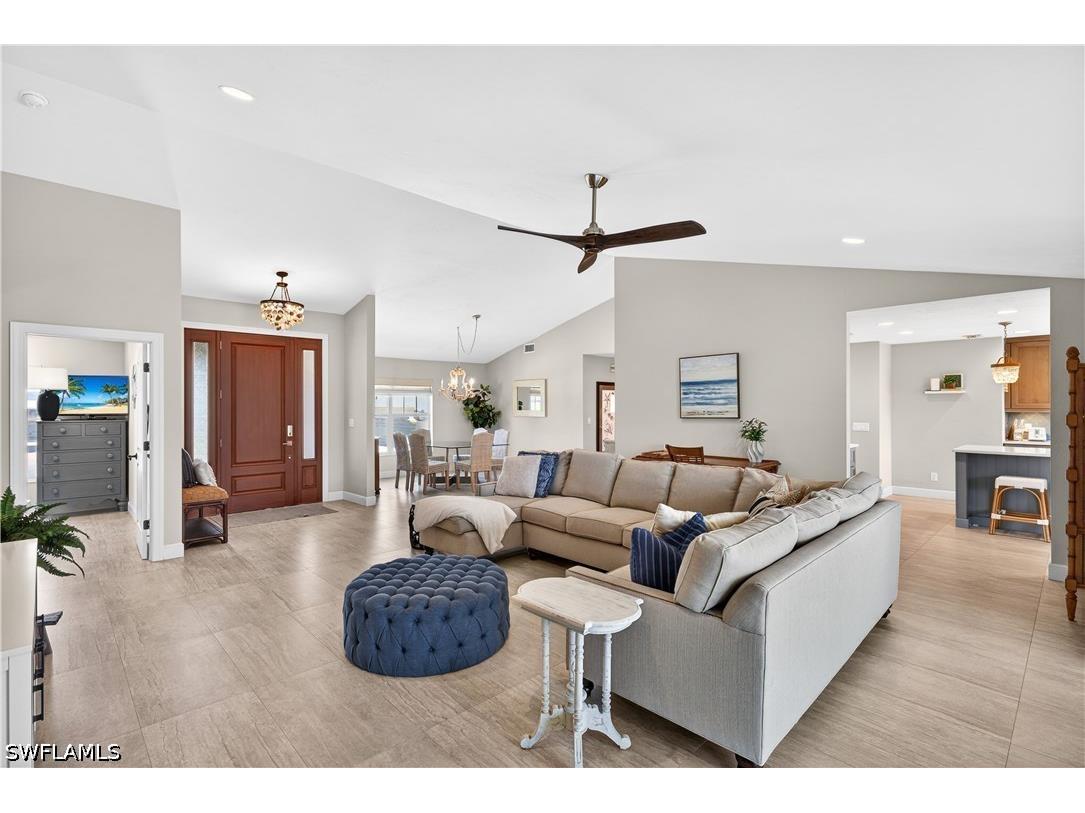 240 Channel Drive Naples FL 34108 226023119 image2