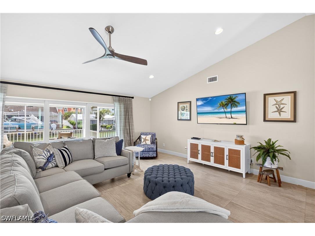 240 Channel Drive Naples FL 34108 226023119 image5